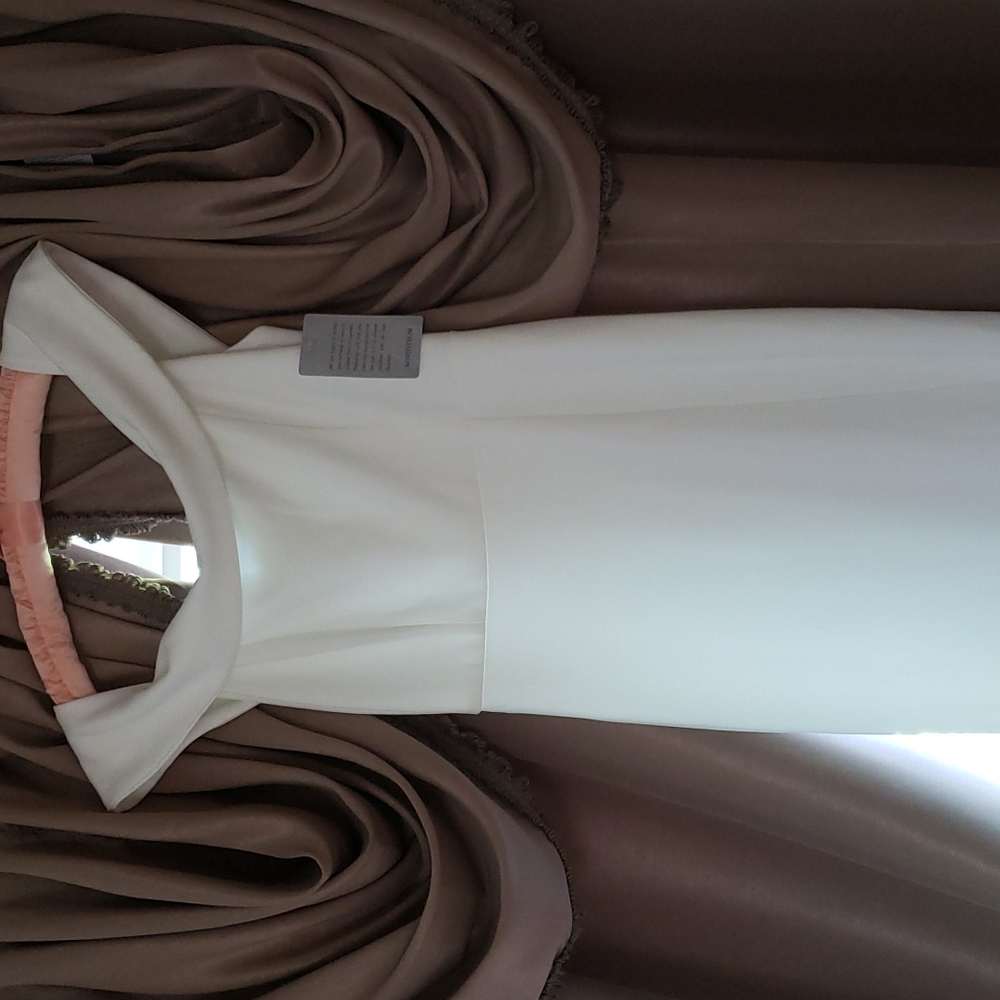 LULUS Off the Shoulder Mermaid Gown in White Size Small NWOT